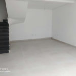 Sobrado com 3 dormitórios à venda, 107 m² por R$ 825.000,00 - Estuário - Santos/SP