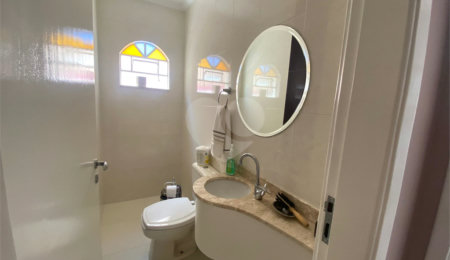 Sobrado à venda com 3 quartos, sendo 1 suíte, em Tremembé, São Paulo, SP