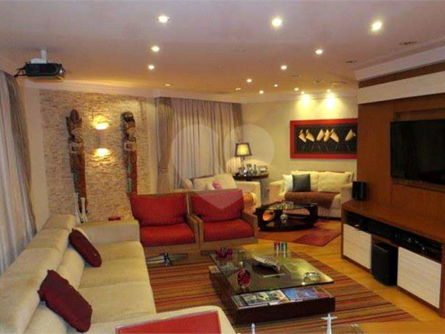 Apartamento à venda com 4 quartos, sendo 3 suítes,  em Santana, São Paulo, SP