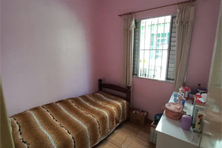 Casa Térrea à venda com 3 quartos em Jardim Maria Virginia, São Paulo, SP