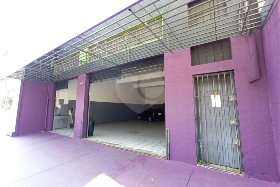 Prédio à venda em Santana, São Paulo, SP