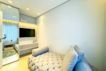 Apartamento à venda com 3 quartos, sendo 1 suíte,  em Vila Suzana, São Paulo, SP