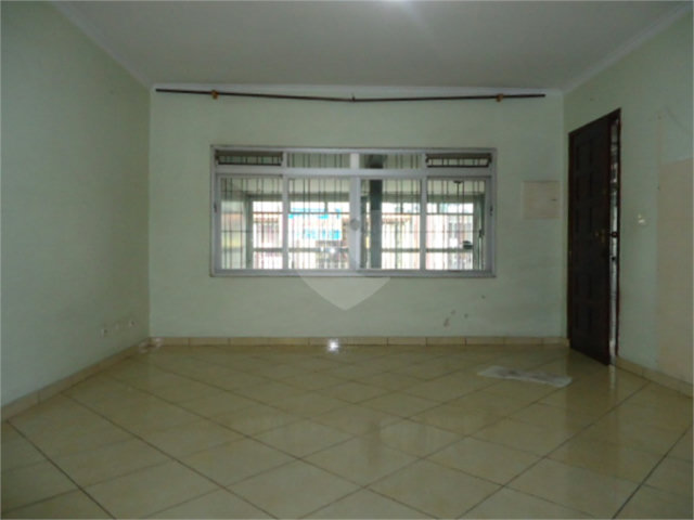 Sobrado à venda com 3 quartos em Jardim Peri, São Paulo, SP