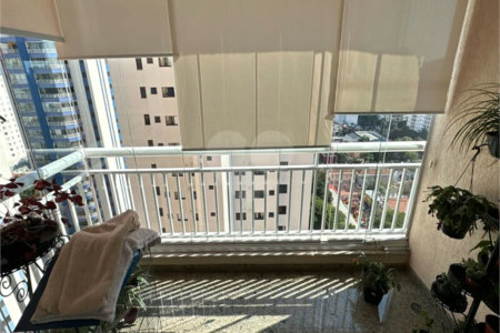 Apartamento à venda com 3 quartos, sendo 1 suíte, em Vila Gomes Cardim, São Paulo, SP