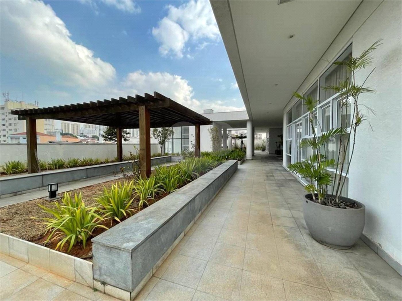 Apartamento à venda com 3 quartos, sendo 1 suíte,  em Vila Gomes Cardim, São Paulo, SP