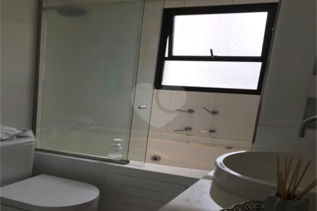 Apartamento à venda com 3 quartos, sendo 1 suíte,  em Jardim Ampliação, São Paulo, SP