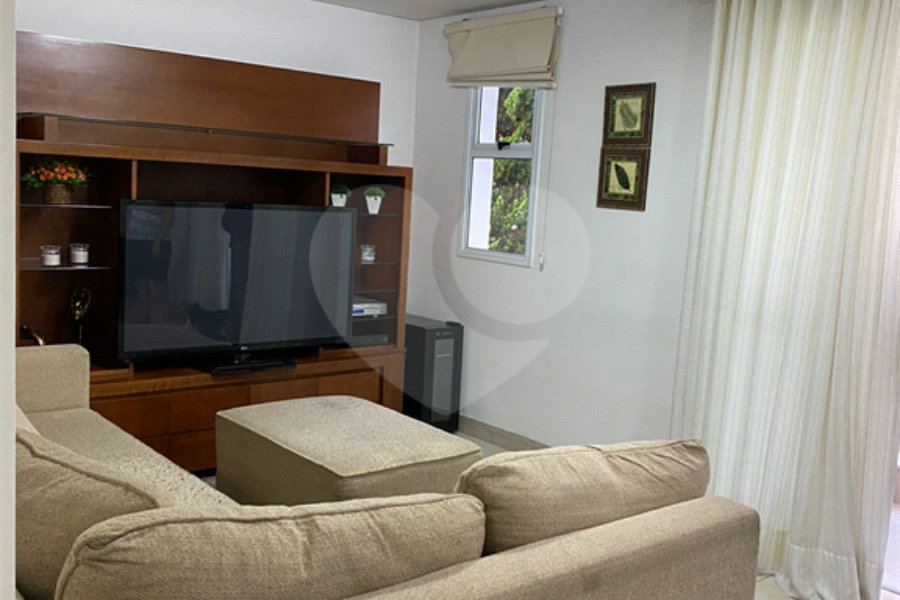 Casa à venda com 4 suítes no condomínio Maison Montparnasse, São Paulo - SP