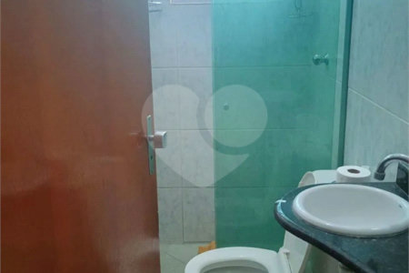 Sobrado à venda com 5 quartos em Vila Arriete, São Paulo, SP