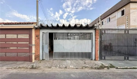 Casa Térrea à venda com 4 quartos, sendo 1 suíte,  em Tucuruvi, São Paulo, SP