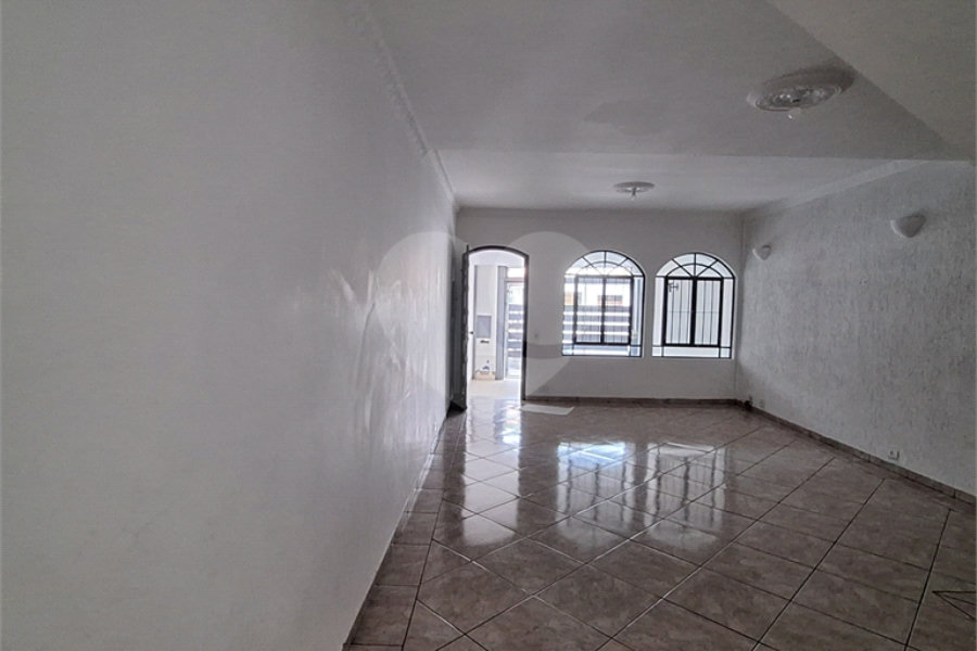 Sobrado à venda com 2 quartos em Santana, São Paulo, SP