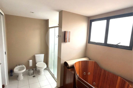 Apartamento à venda com 3 suítes em Granja Julieta, São Paulo, SP