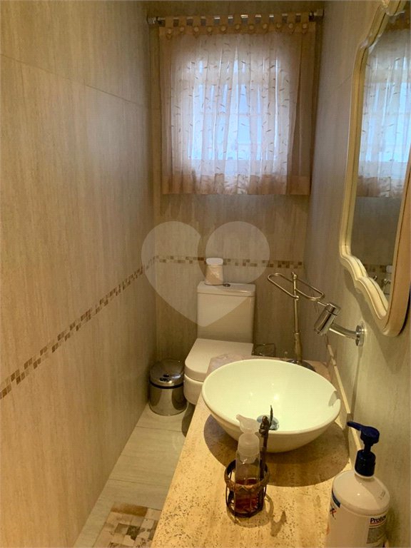 Casa Térrea à venda com 3 quartos, sendo 2 suítes, em Parque Vitória, São Paulo, SP