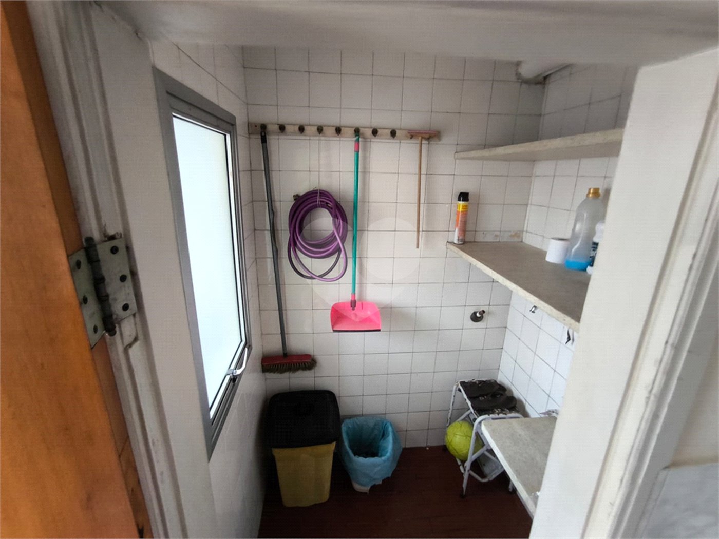 Sobrado à venda com 5 quartos, sendo 1 suíte, em Jardim Trussardi, São Paulo, SP