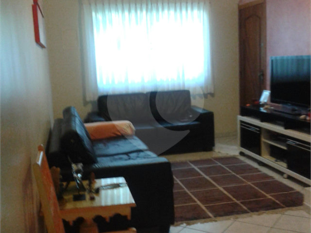 Sobrado à venda com 3 quartos em Tremembé, São Paulo, SP