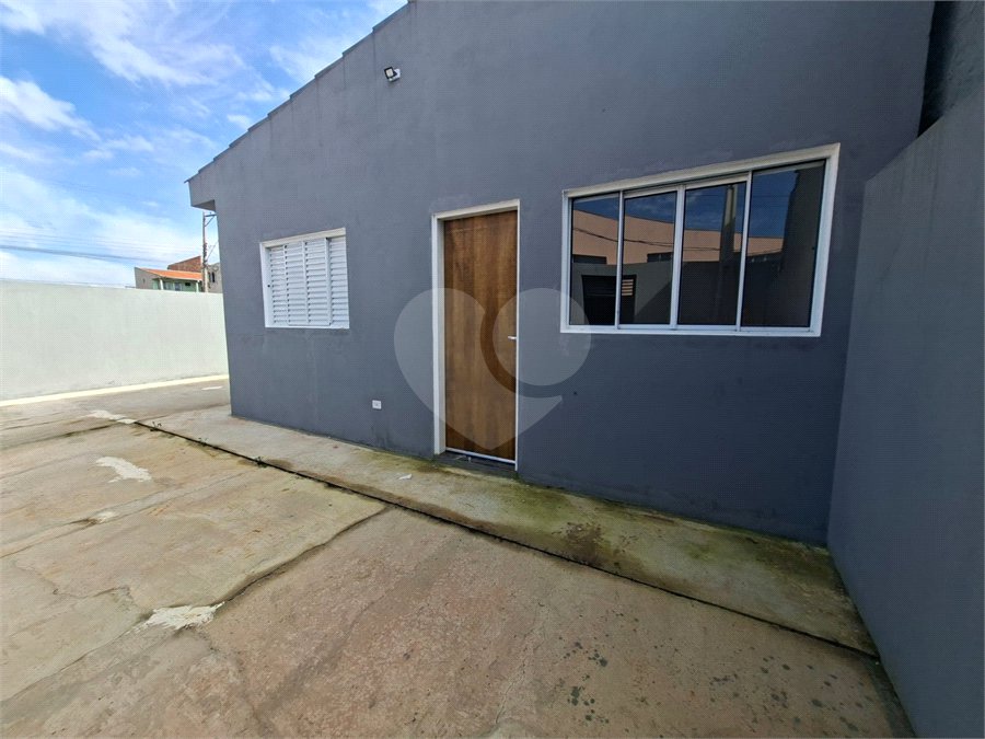 Casa à venda com 2 quartos em Jardim Bela Vista, Itapetininga, SP