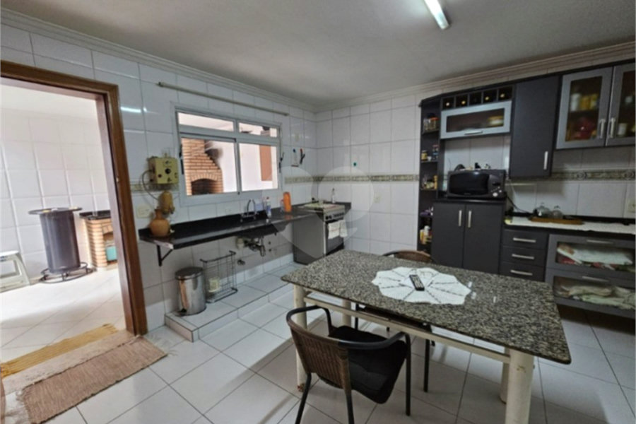 Casa à venda com 3 quartos, sendo 1 suíte, em Vila Fiat Lux, São Paulo, SP