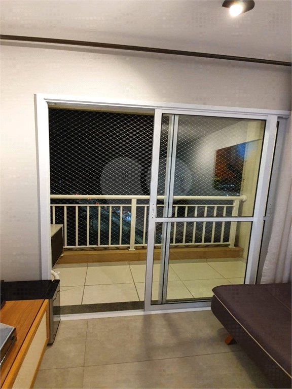 Apartamento à venda no Brás, 1 suíte, garagem
