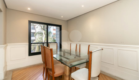 Apartamento à venda com 4 quartos, sendo 3 suítes,  em Higienópolis, São Paulo, SP