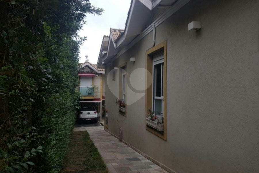 Sobrado à venda com 4 quartos, sendo 2 suítes, em Santana, São Paulo, SP