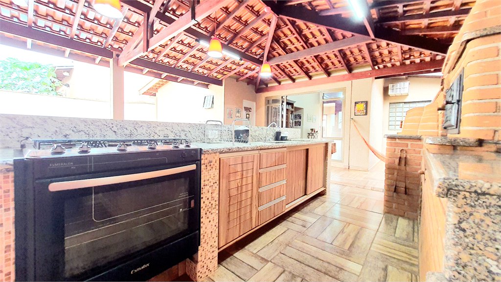 Casa de Vila à venda com 2 quartos, sendo 1 suíte,  em Residencial e Comercial Palmares, Ribeirão Preto, SP