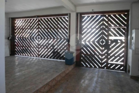 Casa à venda com 3 quartos, sendo 1 suíte, em Jardim Oriental, São Paulo, SP