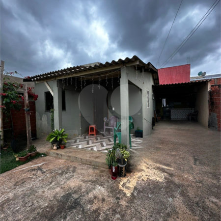 Casa à venda com 2 quartos em Residencial Ponta Porã I, Ponta Porã, MS