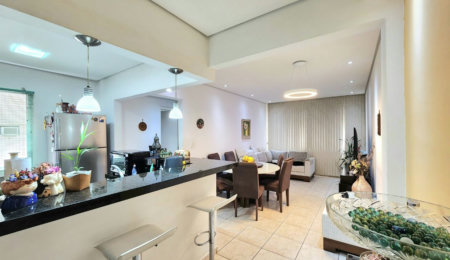 Apartamento 2 Dormitórios com Vista Mar, 1 Suíte e 50m da Praia – Santos