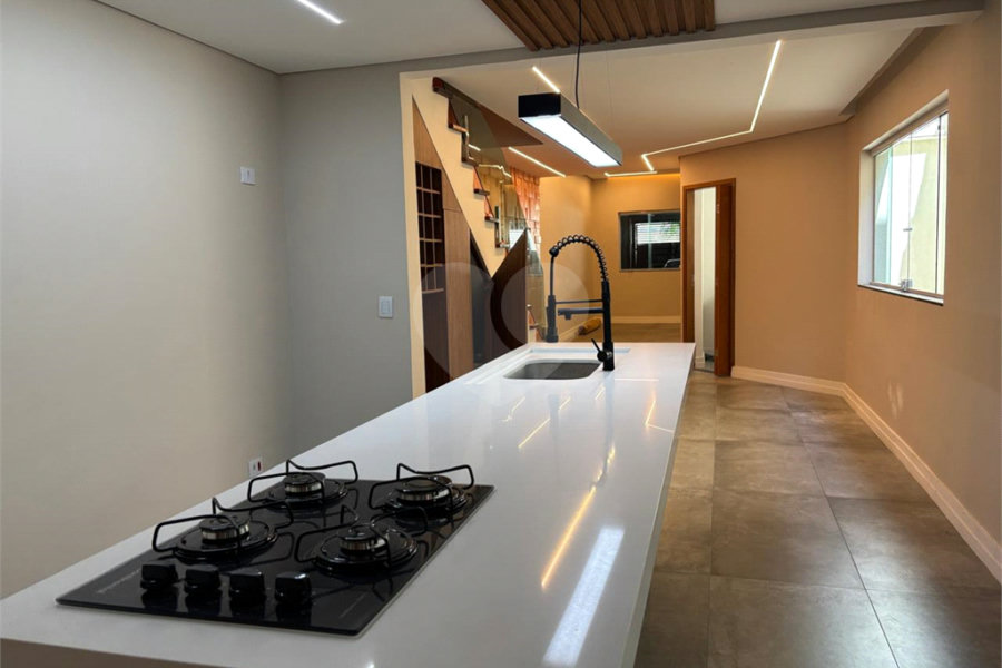 Sobrado à venda com 4 quartos, sendo 1 suíte,  em Casa Verde, São Paulo, SP