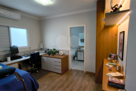 Casa à venda com 3 suítes no condomínio Reserva da Mata, Vinhedo - SP