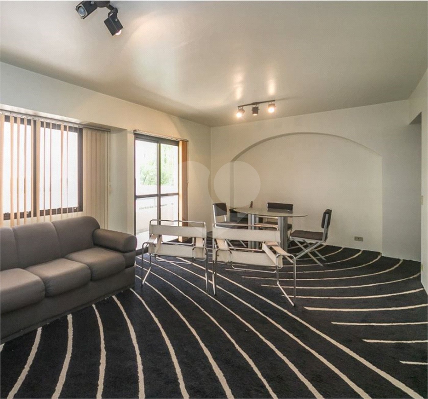 Apartamento à venda ou para alugar com 4 quartos, sendo 2 suítes, em Jardim Ampliação, São Paulo, SP