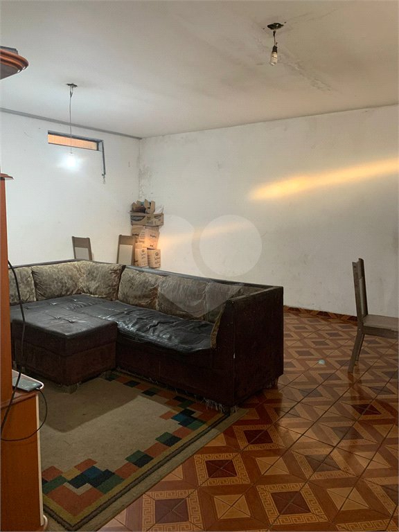 Casa à venda com 3 quartos, sendo 1 suíte, em Mogi Moderno, Mogi das Cruzes, SP