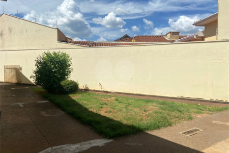 Casa à venda com 3 suítes em Jardim Primavera, Araraquara, SP