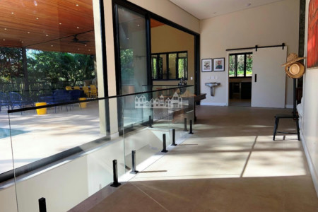 Casa à venda ou para alugar com 3 suítes no condomínio Estância Parque Atibaia, Atibaia - SP