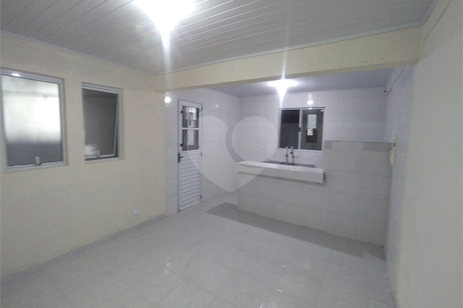 Casa de Vila para alugar com 2 quartos, sendo 1 suíte, em Tucuruvi, São Paulo, SP