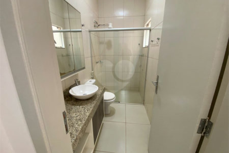 Casa à venda com 3 quartos, sendo 1 suíte,  em Jardim Jamaica, Ponta Porã, MS