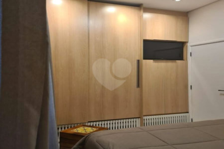 Apartamento à venda com 2 quartos, sendo 1 suíte,  em Cambuci, São Paulo, SP