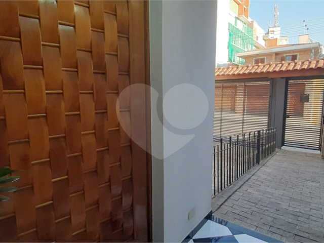 Sobrado à venda com 3 quartos, sendo 1 suíte,  em Tremembé, São Paulo, SP