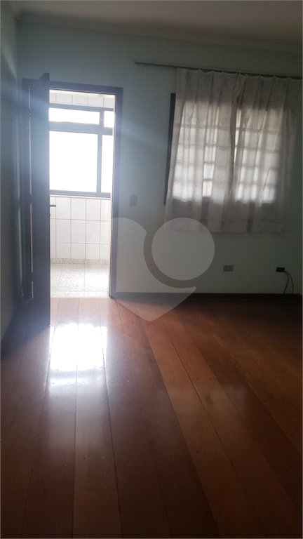 Sobrado à venda ou para alugar com 4 quartos, sendo 2 suítes, em Vila Congonhas, São Paulo, SP