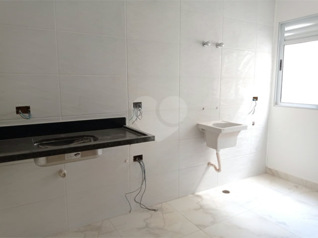 Casa à venda com 1 quarto no condomínio Regina, São Paulo - SP