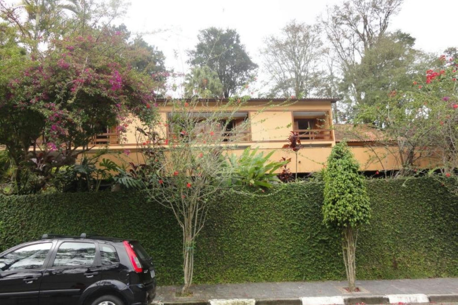 Sobrado à venda com 5 suítes em Tremembé, São Paulo, SP