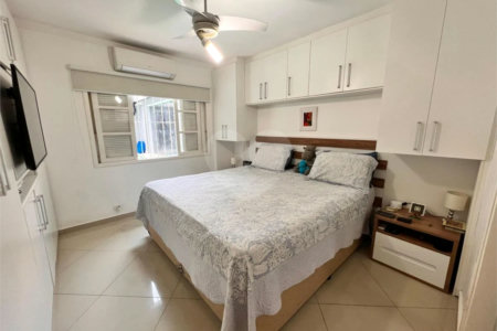Casa à venda com 3 quartos, sendo 1 suíte, em Jardim Oriental, São Paulo, SP