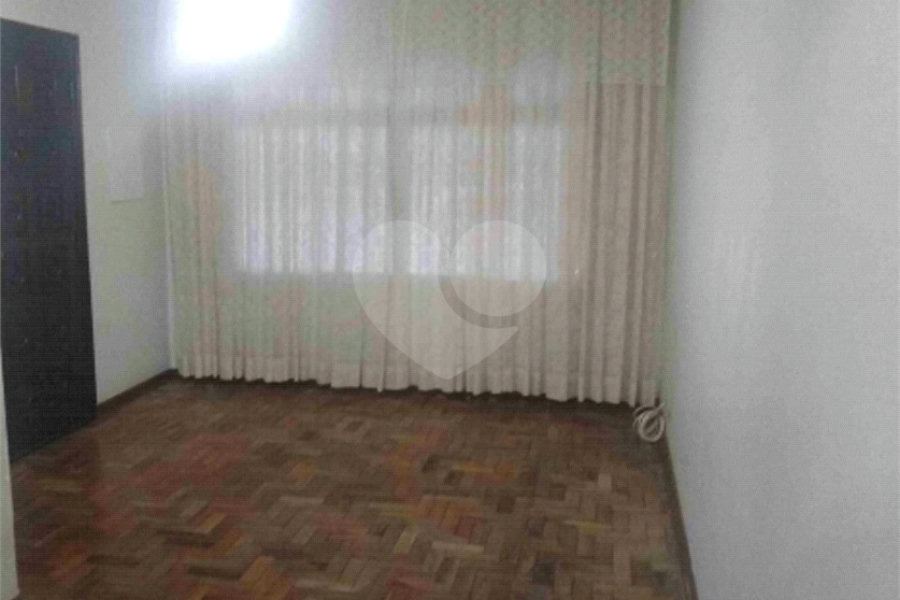Sobrado à venda com 3 quartos no Brasilândia, São Paulo, SP