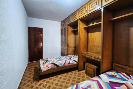Sobrado à venda com 3 quartos, sendo 1 suíte, em Nova Petrópolis, São Bernardo do Campo, SP
