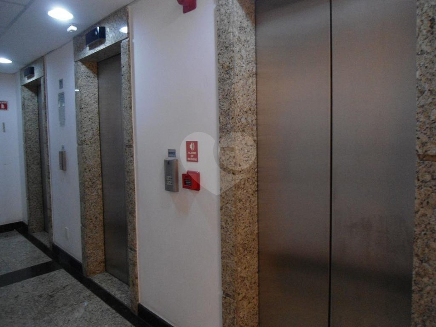 Sala à venda em Santana, São Paulo, SP