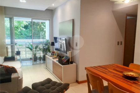 Apartamento à venda com 3 quartos, sendo 1 suíte, em Humaitá, Rio de Janeiro, RJ