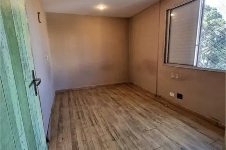 Apartamento amplo em frente ao portão 03 da USP – Oportunidade única