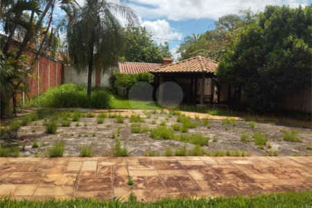Casa à venda com 5 quartos, sendo 3 suítes, em Vila Sedenho, Araraquara, SP