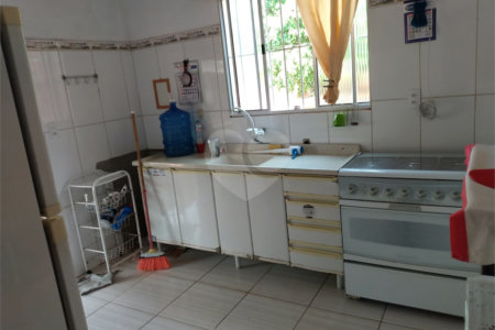 Casa à venda com 4 quartos, sendo 1 suíte, em Jardim Bela Vista, Itapetininga, SP