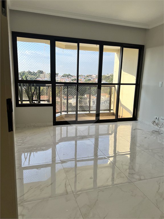 Apartamento à venda com 2 quartos, sendo 1 suíte, em Vila Roma, Itu, SP