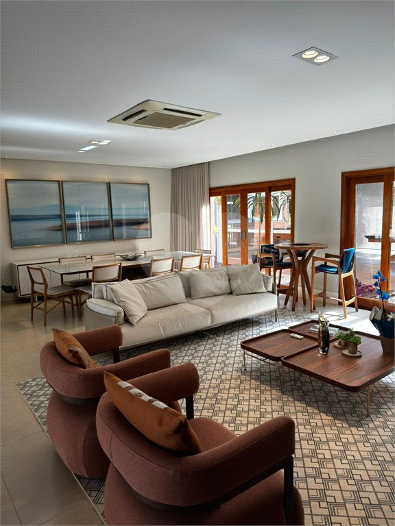 Casa à venda ou para alugar com 4 suítes no condomínio Lago Azul Residencial e Golfe, Araçoiaba da Serra - SP